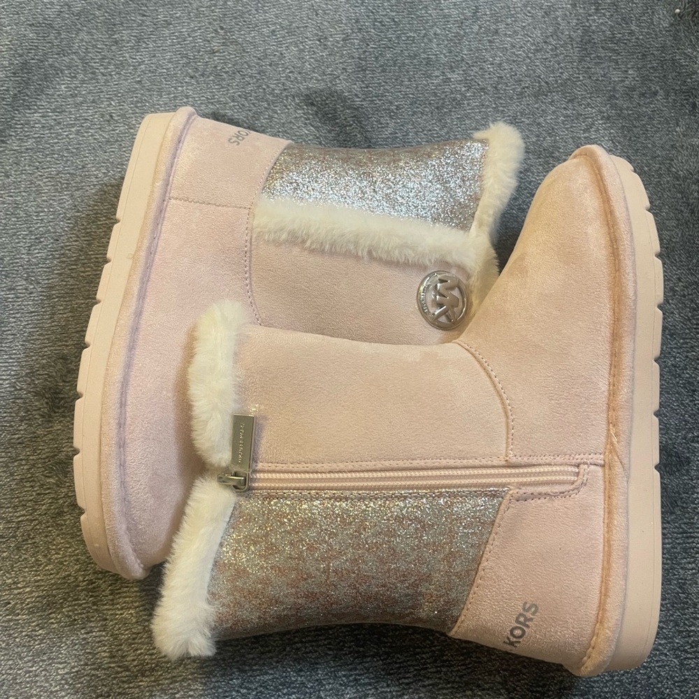 Girls Michael Kors size 2 boots